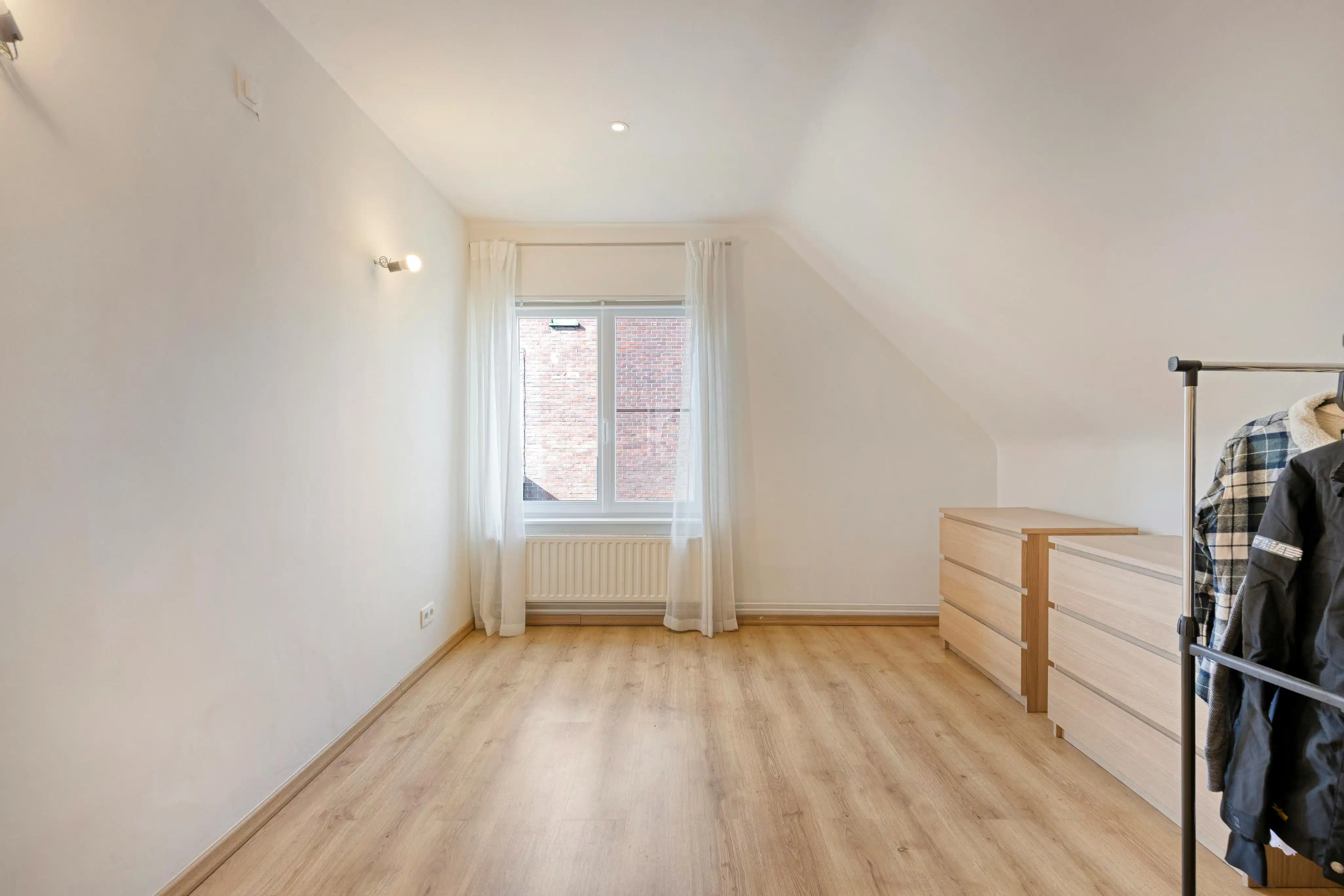 Instapklaar huis met 3 slaapkamers in Beernem foto 10
