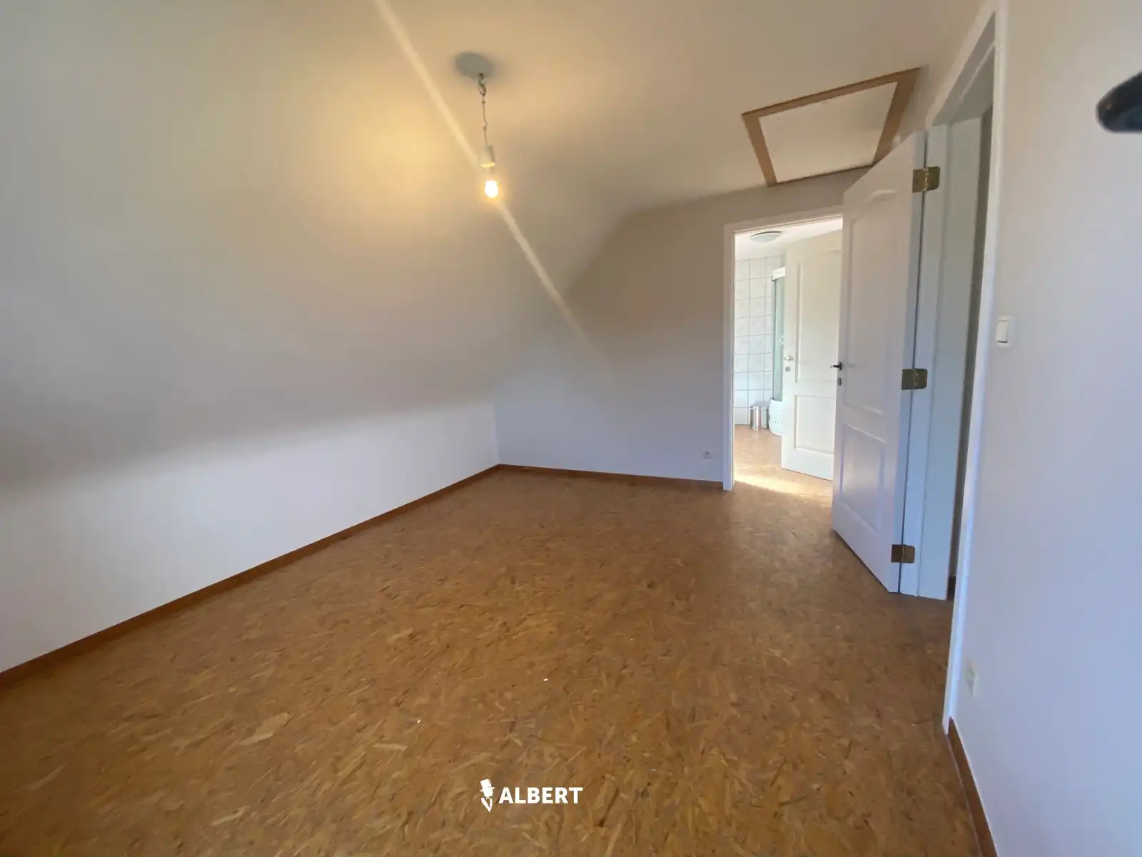 Huurwoning HOB in rustige buurt in Diepenbeek foto 17