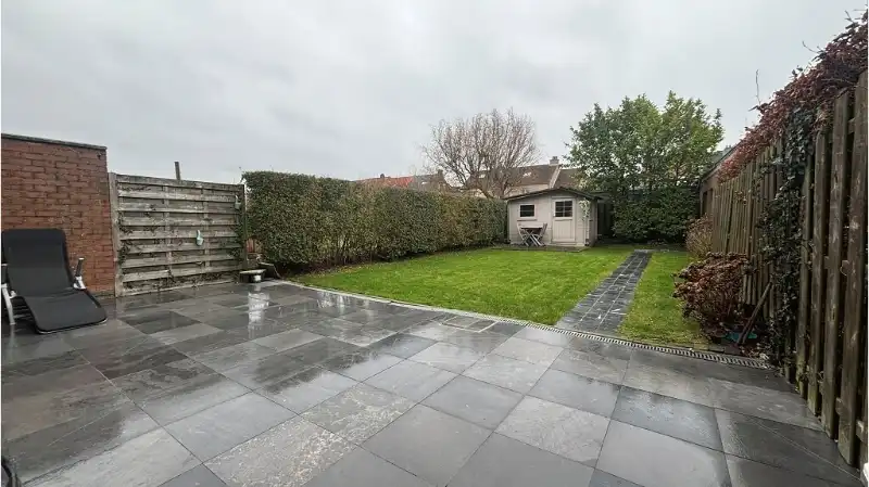 Comfortabele 3-slaapkamerwoning met GARAGE en TUIN te koop in Assebroek Brugge foto 16