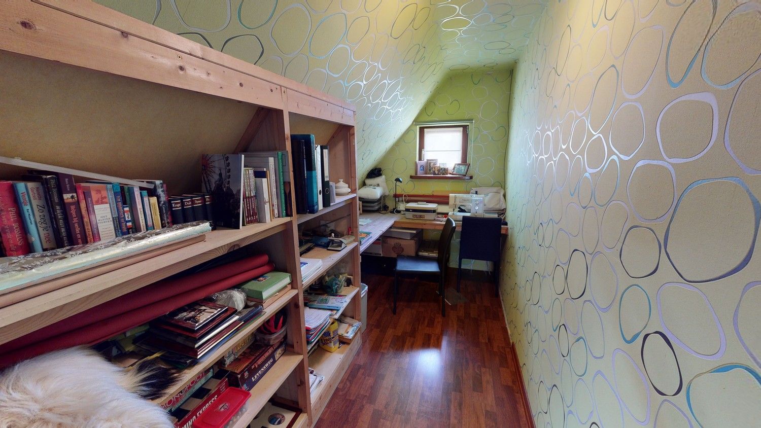 Ruime woning met 3 slaapkamers! foto 7