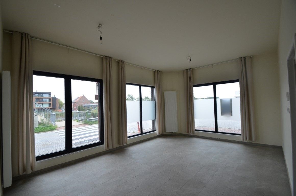 Gelijkvloers appartement met 2 slpks foto 4