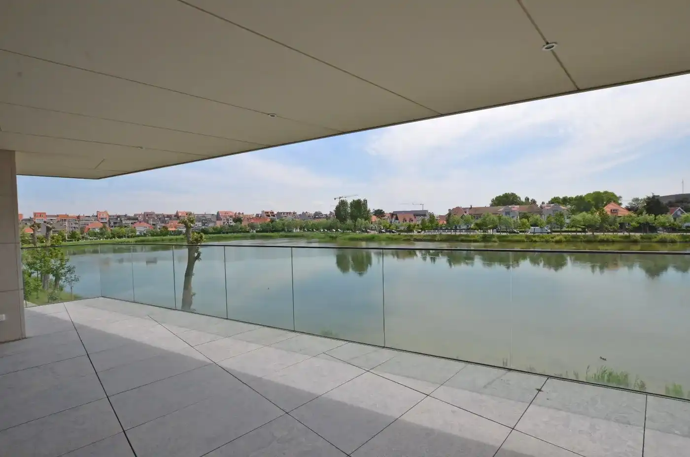 Uniek dubbel hoekappartement te koop in La Réserve  foto 9
