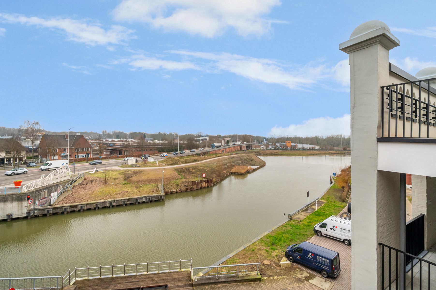 Nieuwbouwappartement met 2 slpks + 1 terras foto 3