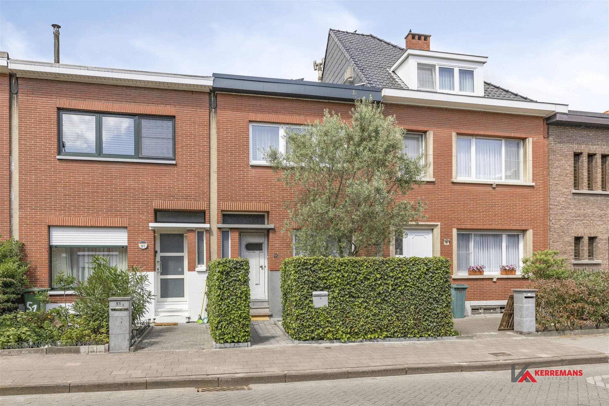 Instapklare woning met 2 slaapkamers en tuin. foto 2
