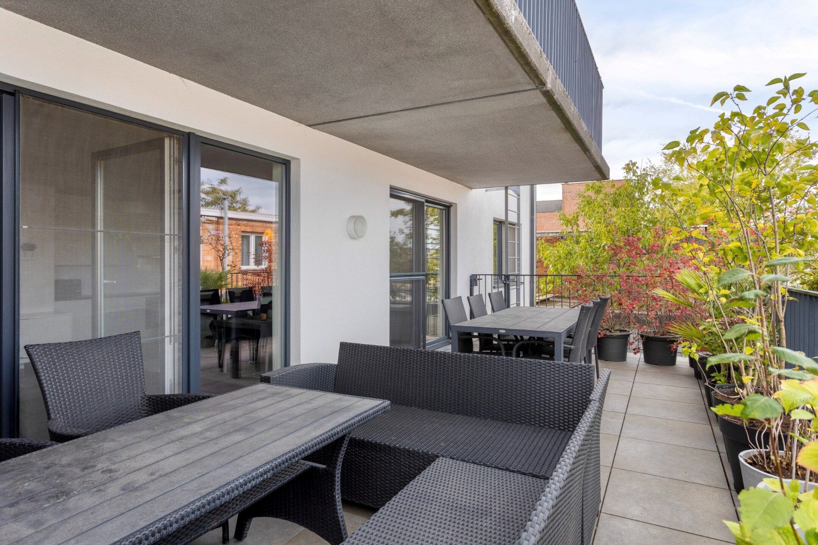 Instapklaar 1 slpk appartement met terras en garage foto 19