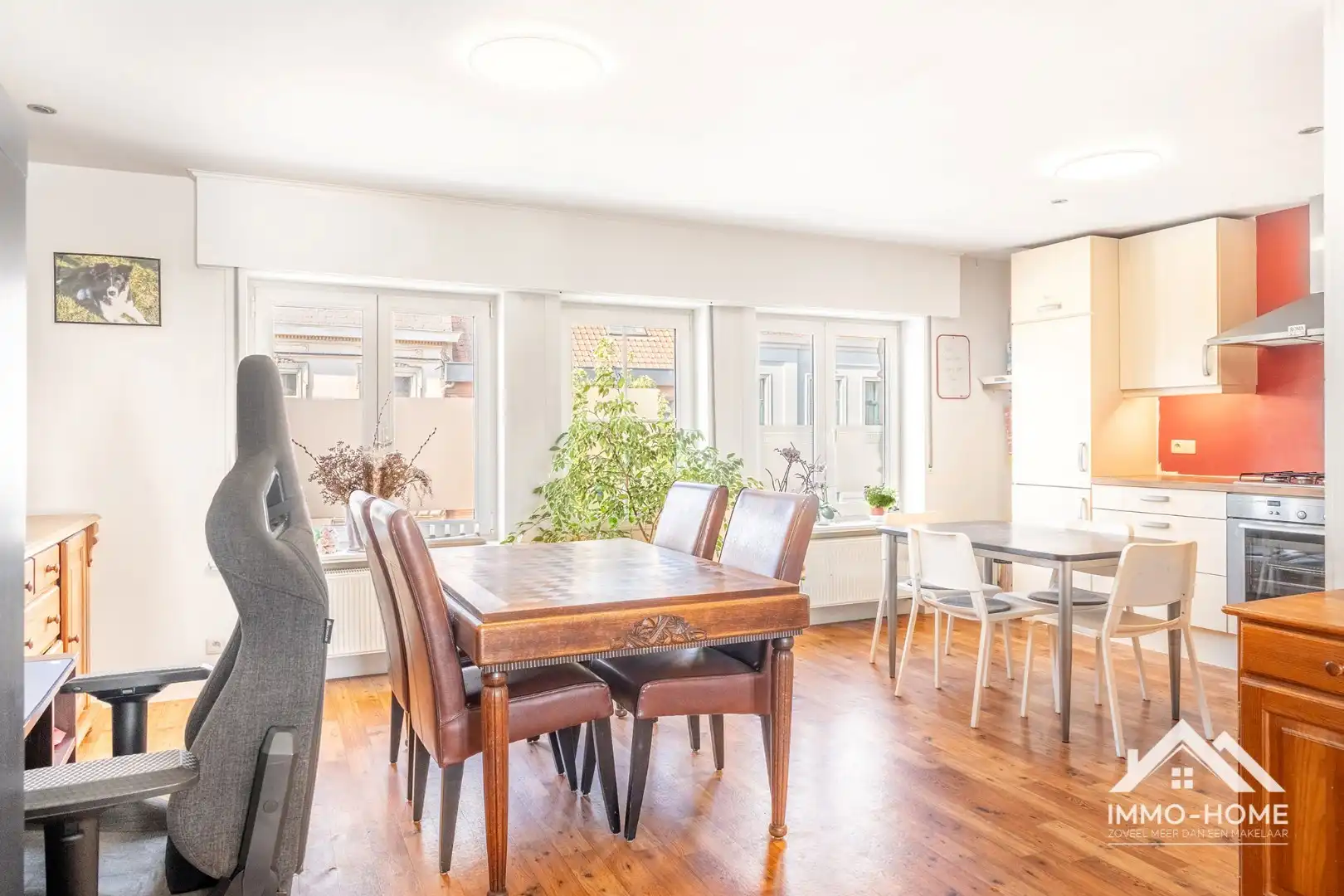 Instapklare woning met polyvalente ruimte en vrijstaande garage!  foto 16