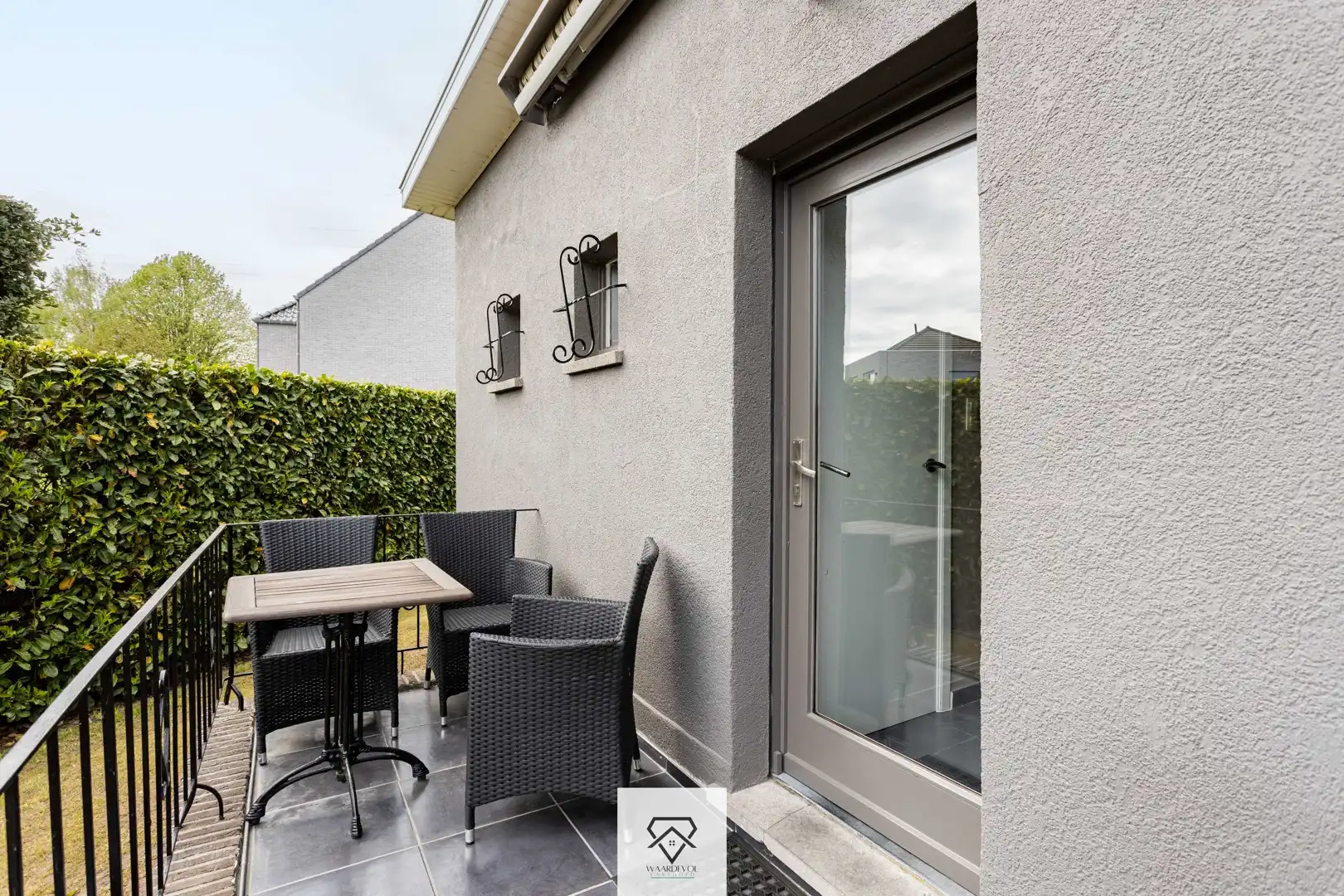 Uitstekend gelegen bungalow met ruimte en potentieel te Drongen foto 22