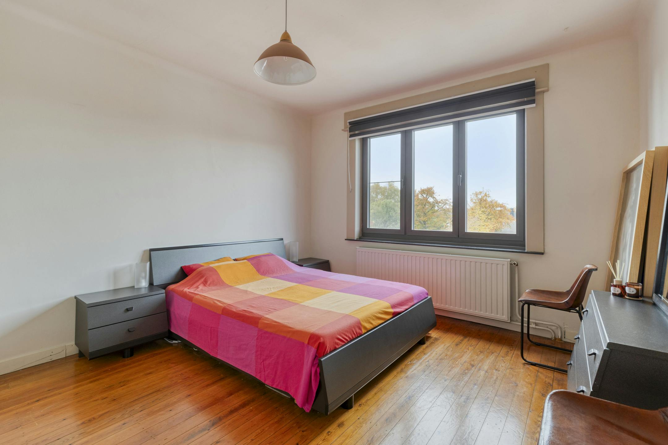 Zeer ruime centraal gelegen gezinswoning in Sint-Niklaas foto 19