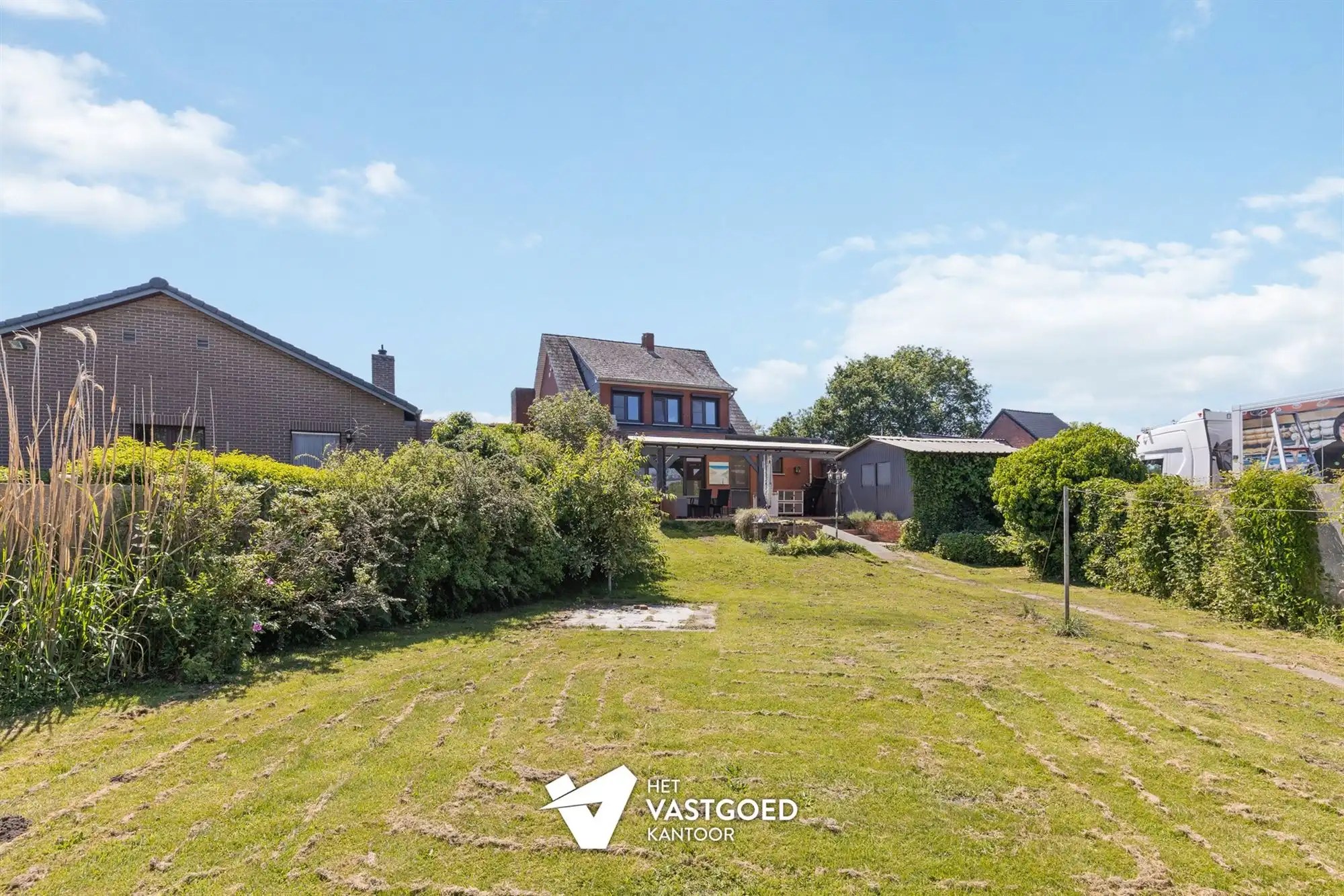 GERENOVEERDE, INSTAPKLARE WONING OP LEUKE LIGGING foto 20