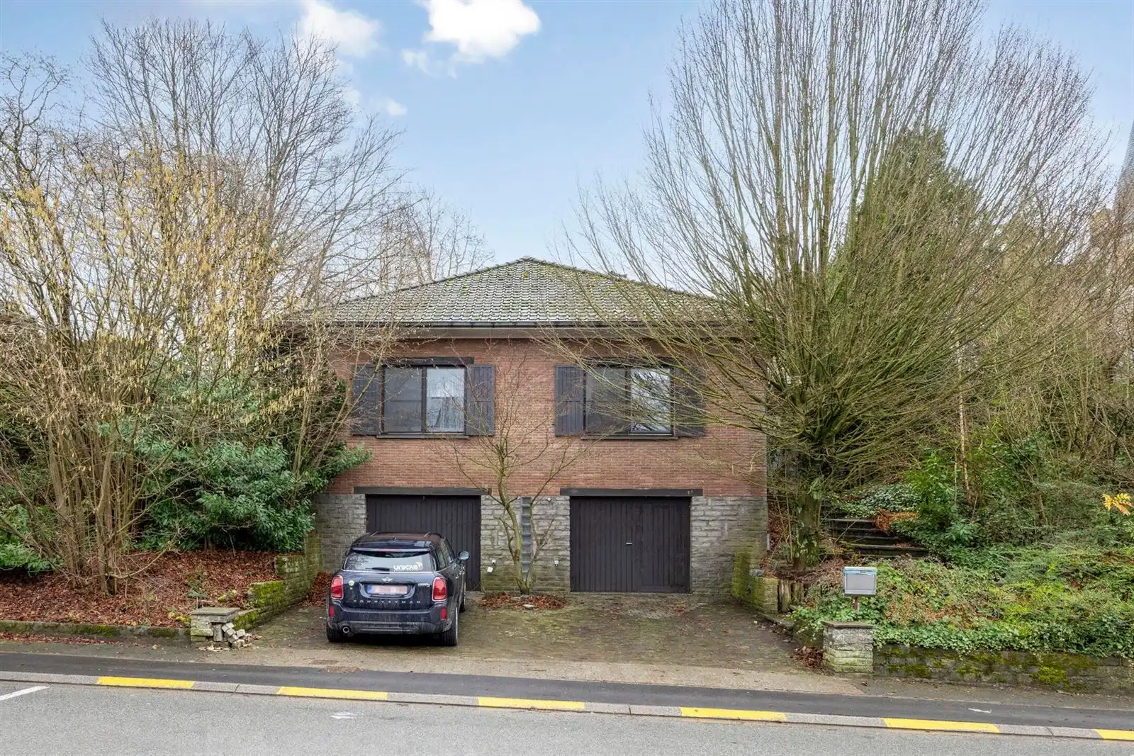 Villa op te frissen in hartje Pajottegem foto 25