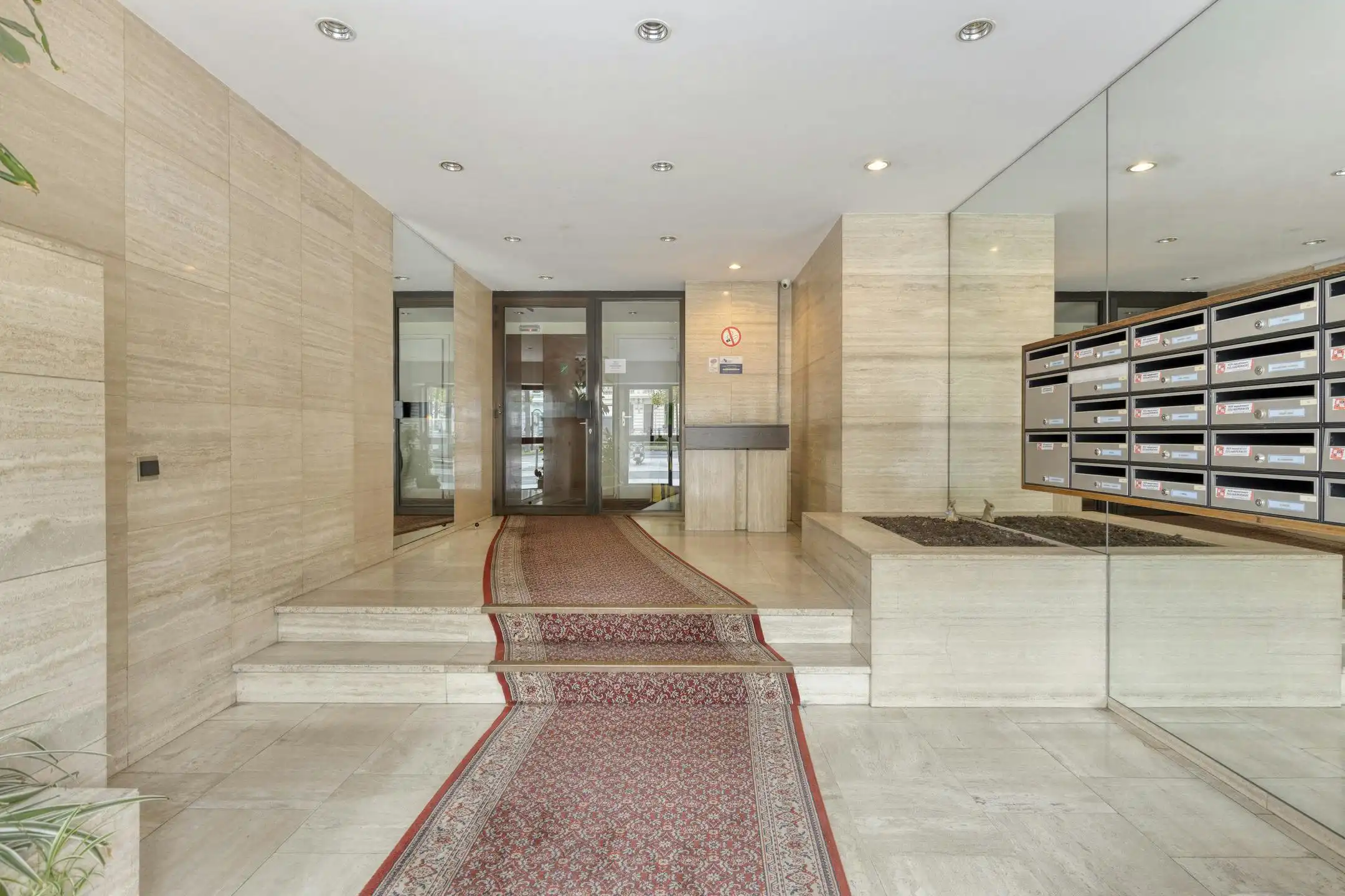 Stijlvol appartement met terras te koop Antwerpen foto 24