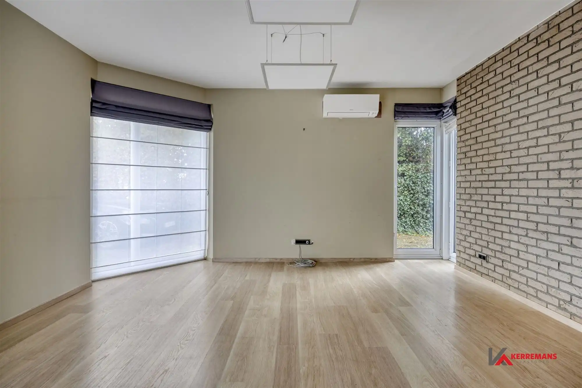 Kantoorgebouw. foto 5