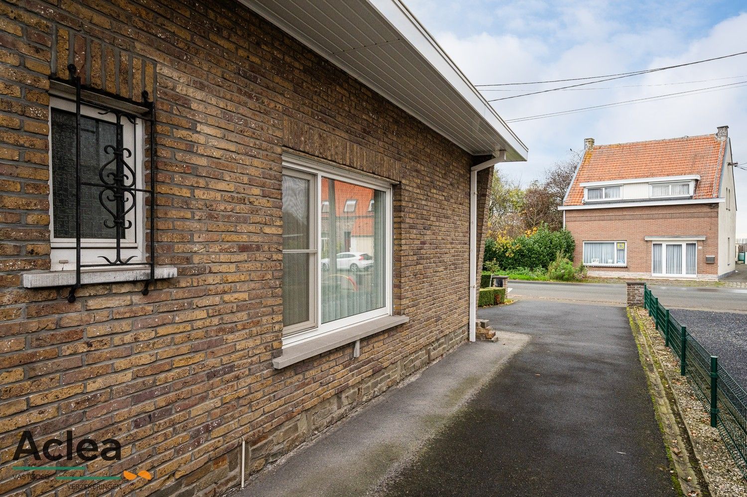 Karaktervolle vrijstaande woning op een goede locatie in Kaprijke foto 42