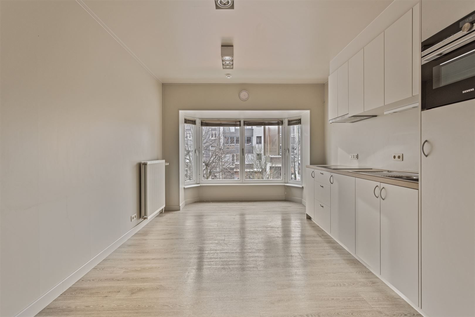 Handelswoning met duplex appartement op TOPLOCATIE foto 9