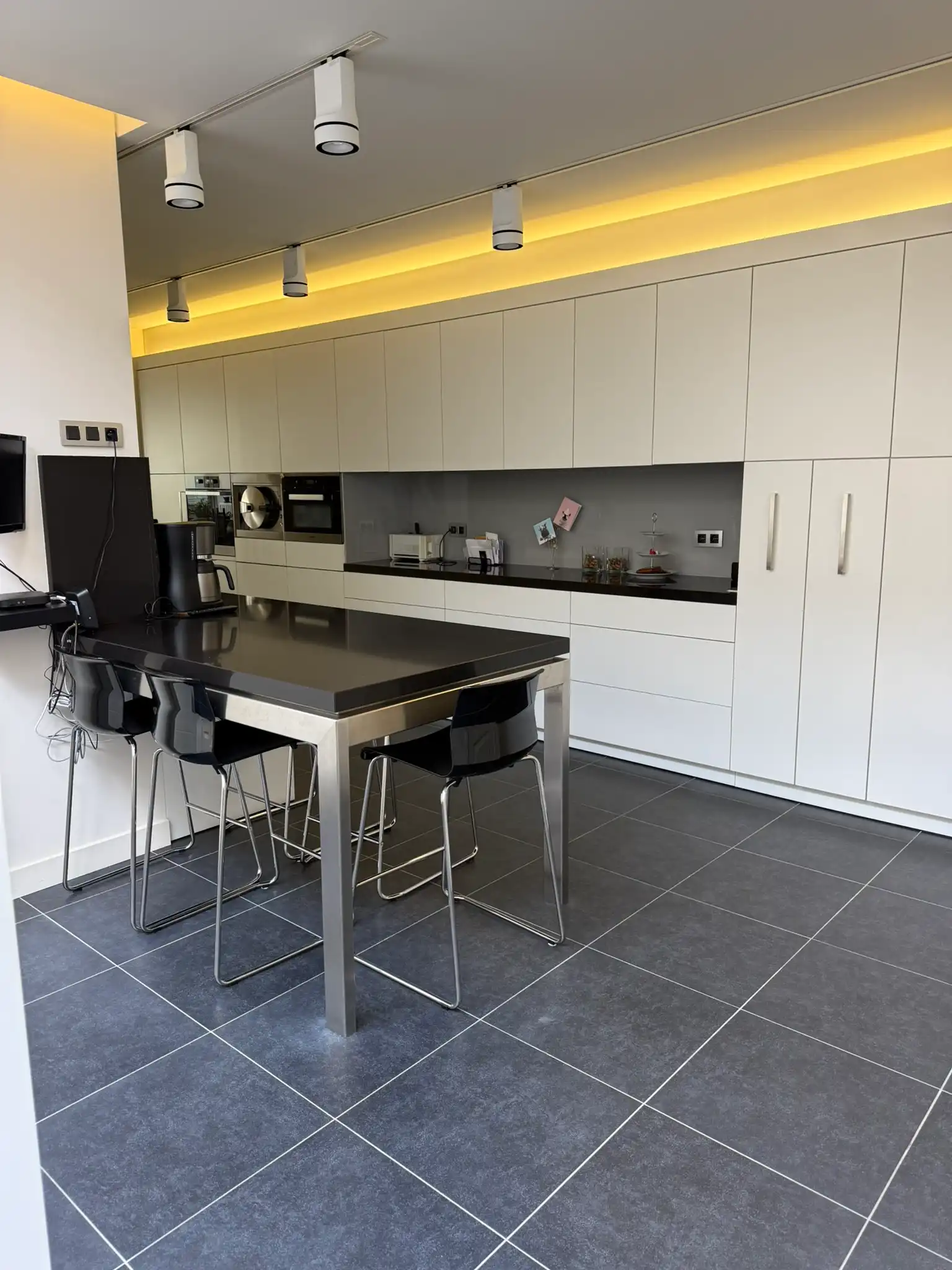 Mooie grote stadswoning te koop  foto 5