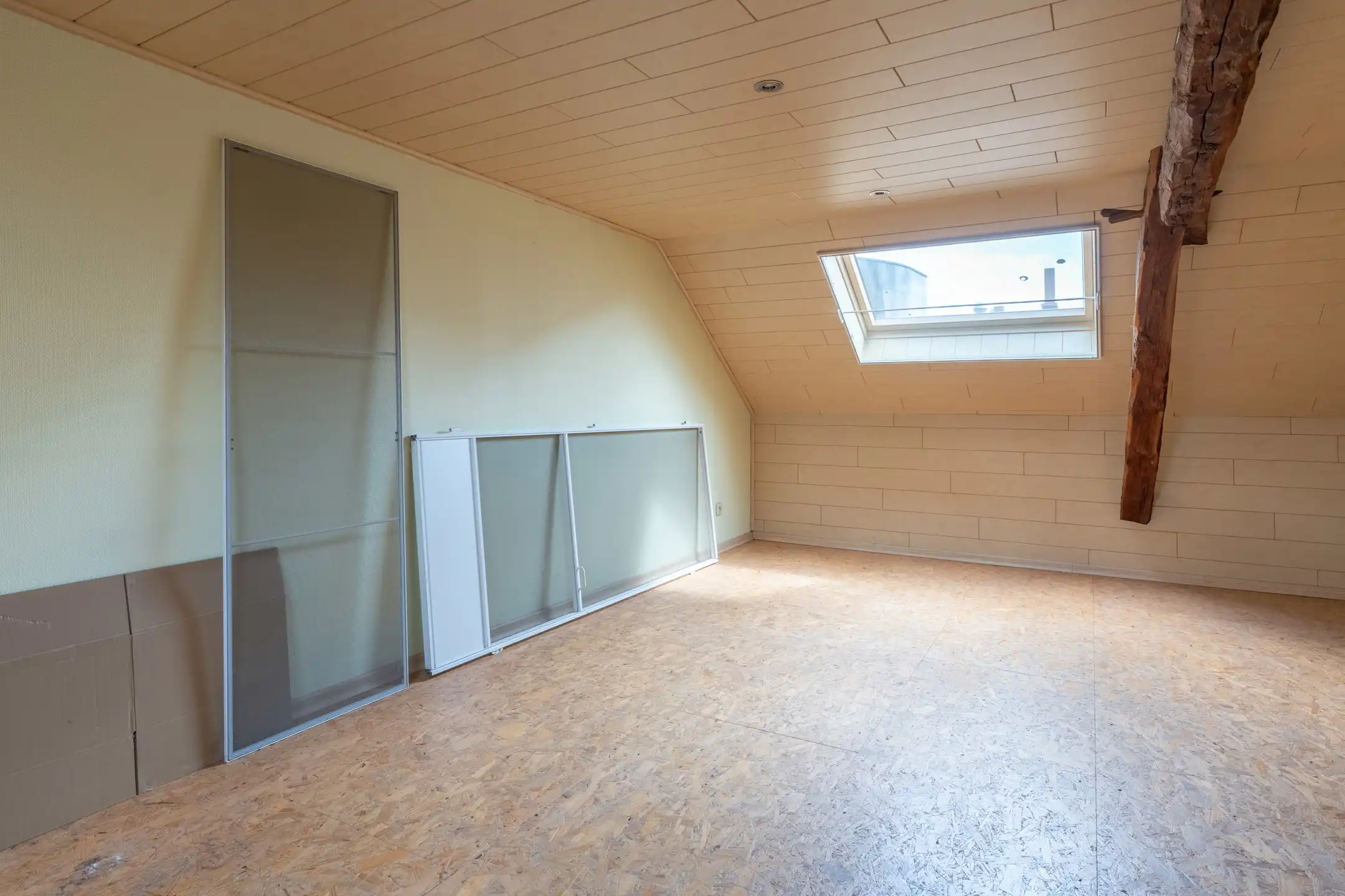 Gezellige stadswoning met 3 gr slpks en toffe tuin op 308 m² foto 29