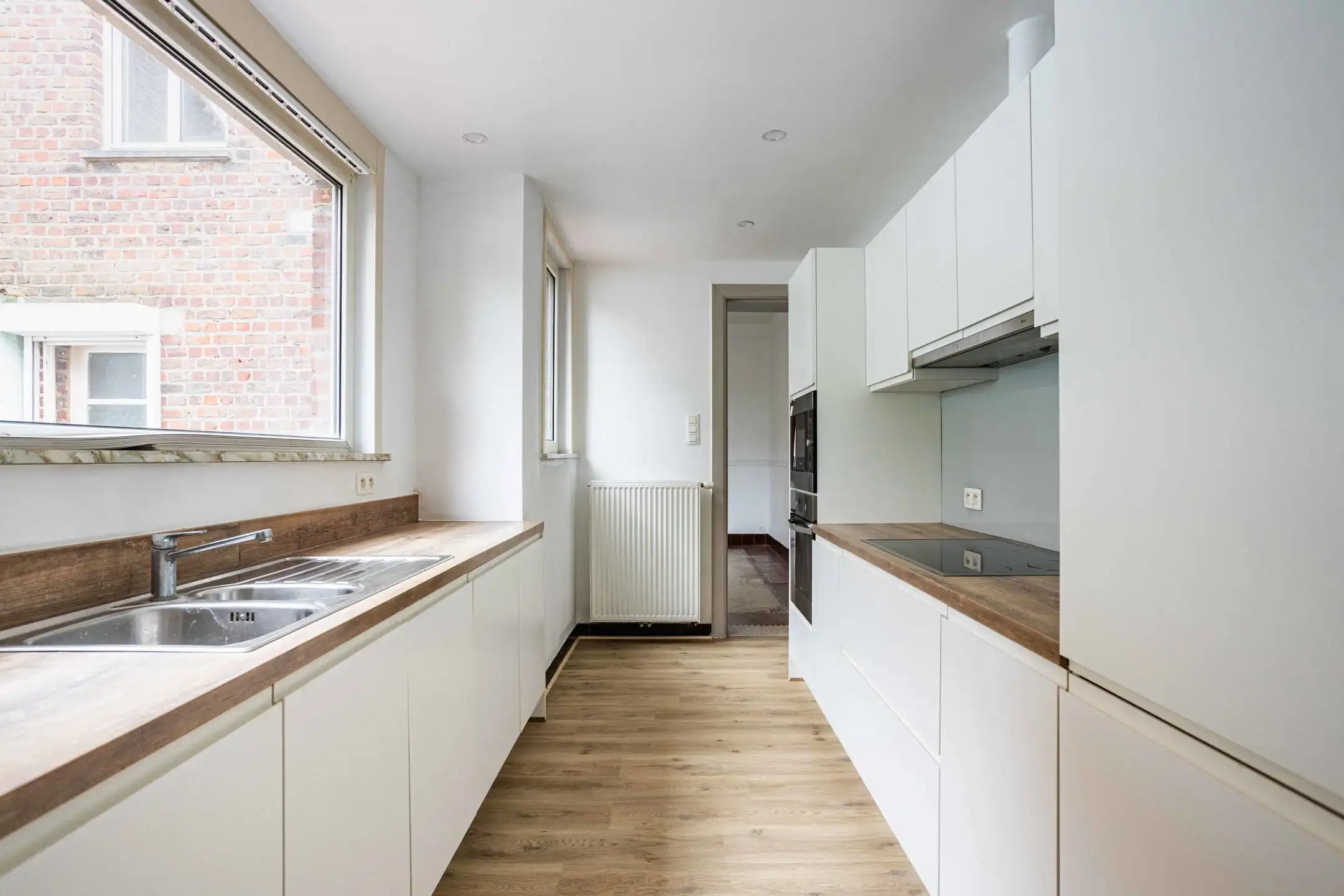 Ruime instapklare woning met tuin en 3 slaapkamers foto 12