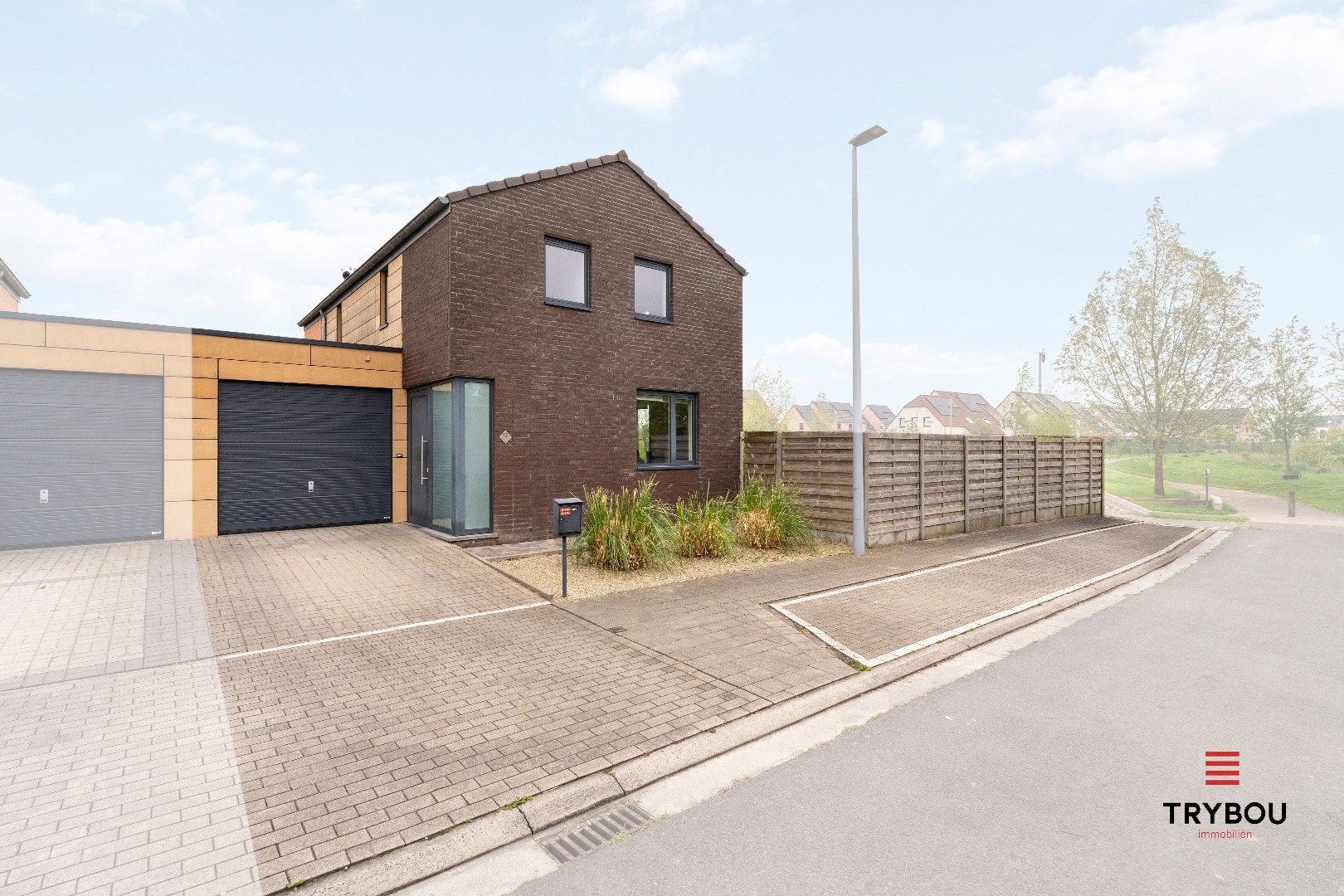 Uitstekend gelegen, halfopen bebouwing met 4 slaapkamers te Ruislede foto 19
