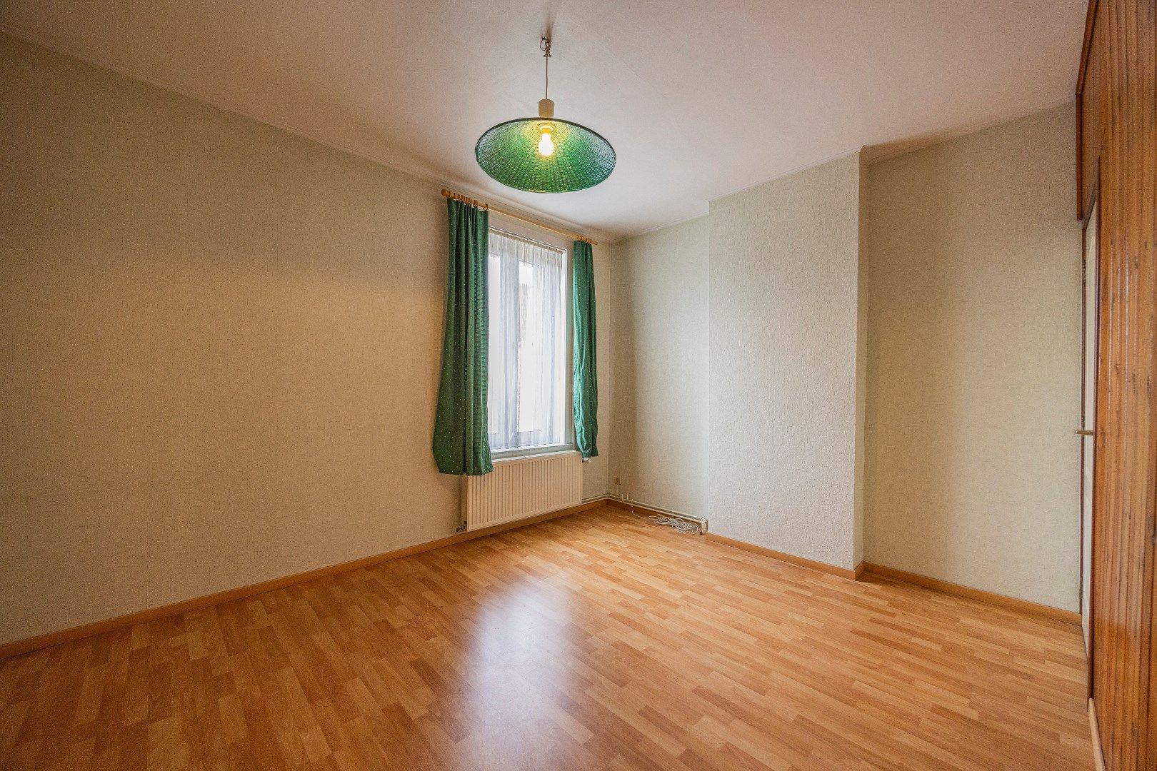 Te renoveren woning met 4 slpks en tuin te Huizingen foto 18
