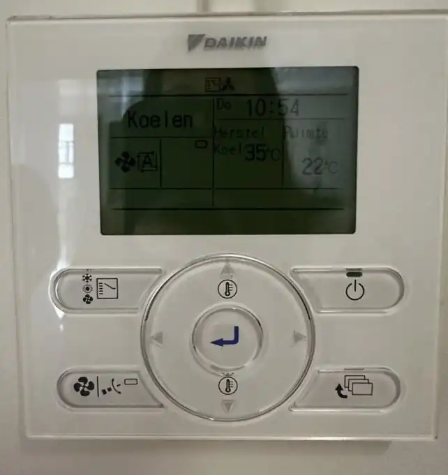 Moderne kantoren met parking te huur in Turnhout foto 4