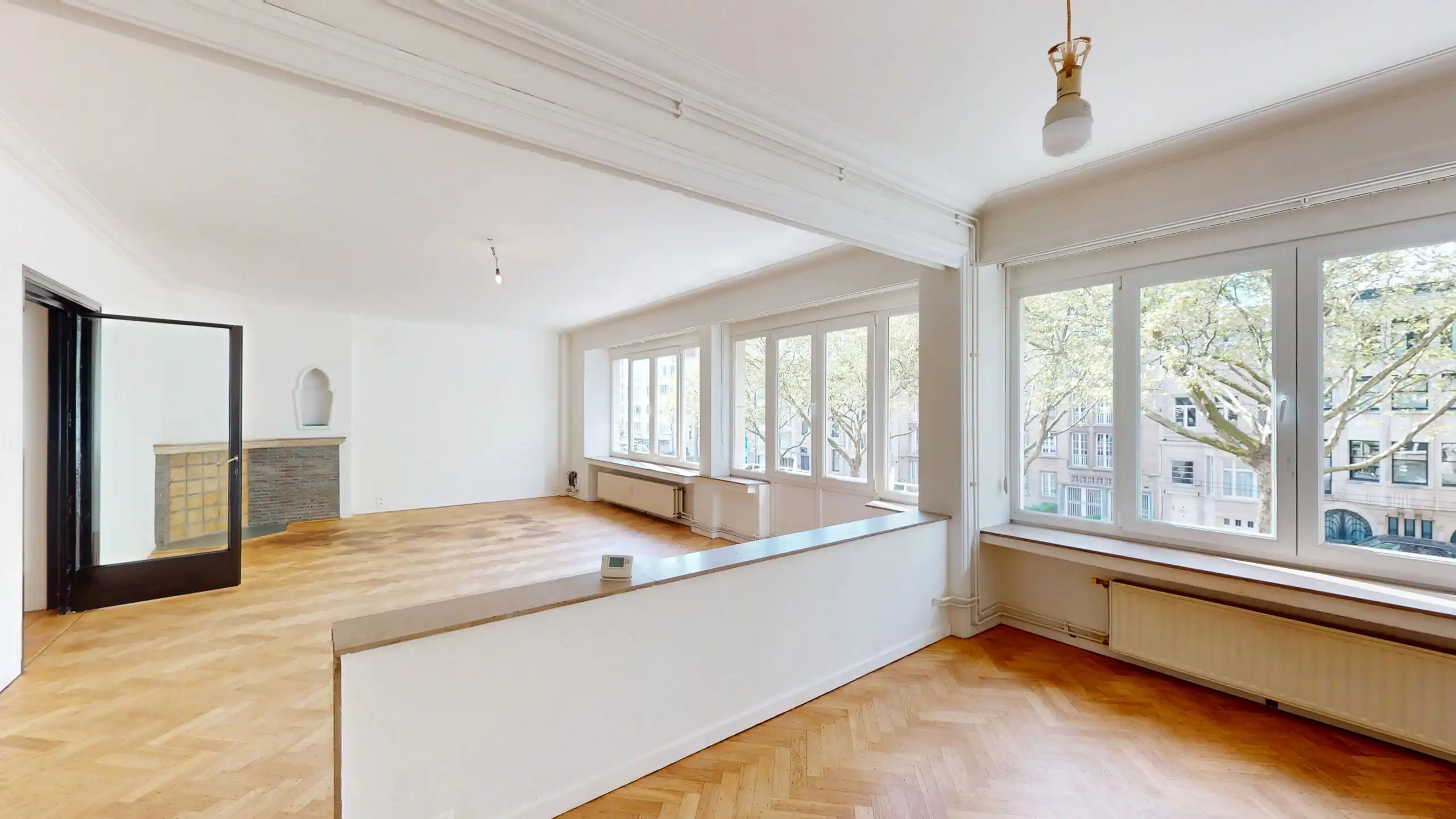 ANTWERPEN-CENTRUM - Ruim appartement  foto 3