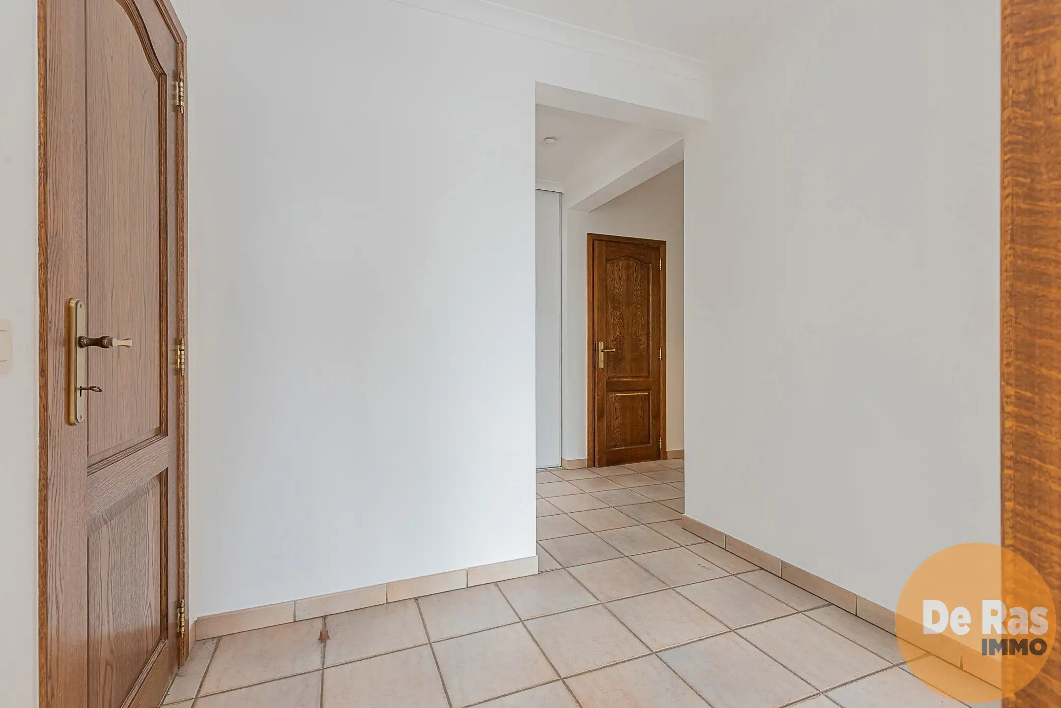 NINOVE - instapklaar ruim appartement op centrale ligging foto 10