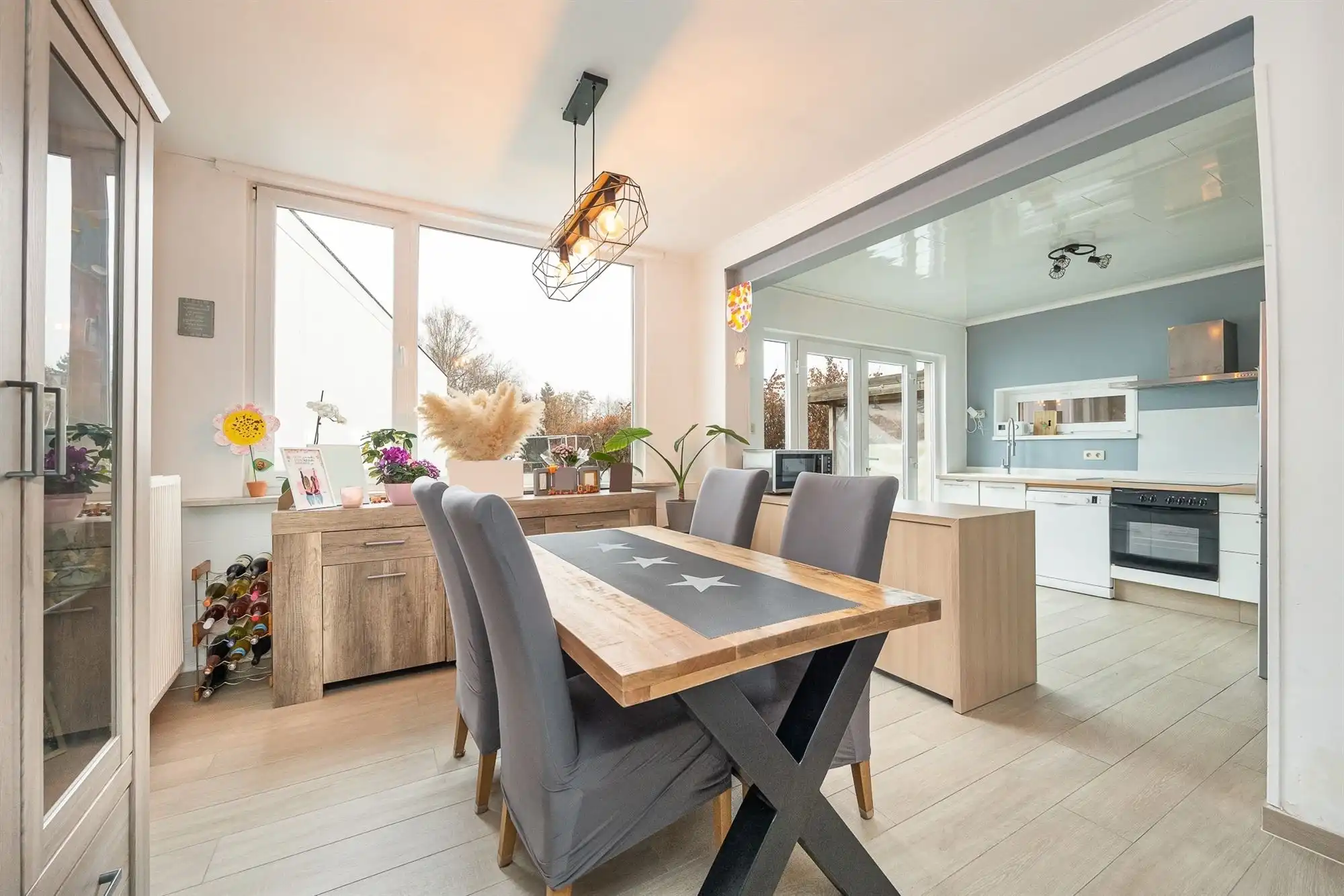 Instapklare gezinswoning met 2 à 3 slaapkamers en grote tuin  foto 4