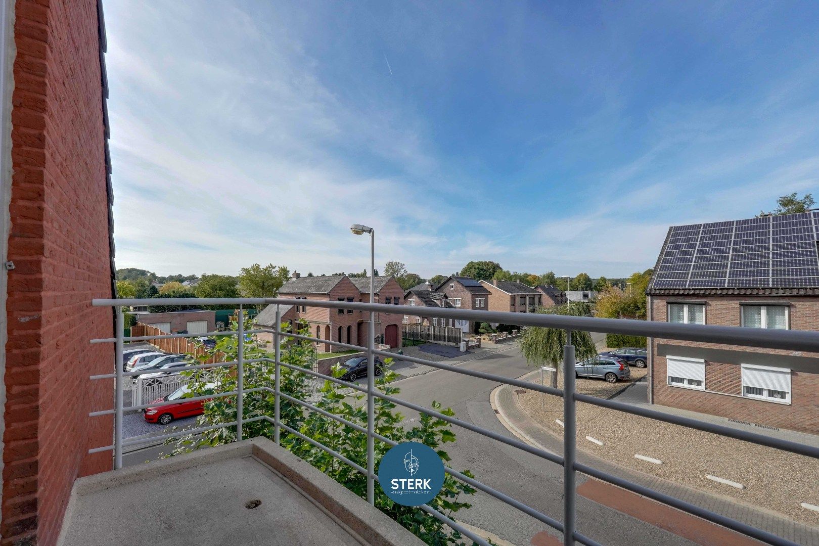 1-SLPK APPARTEMENT MET EPC LABEL B OP EEN GOEDE LOCATIE TE LANAKEN !  foto 3