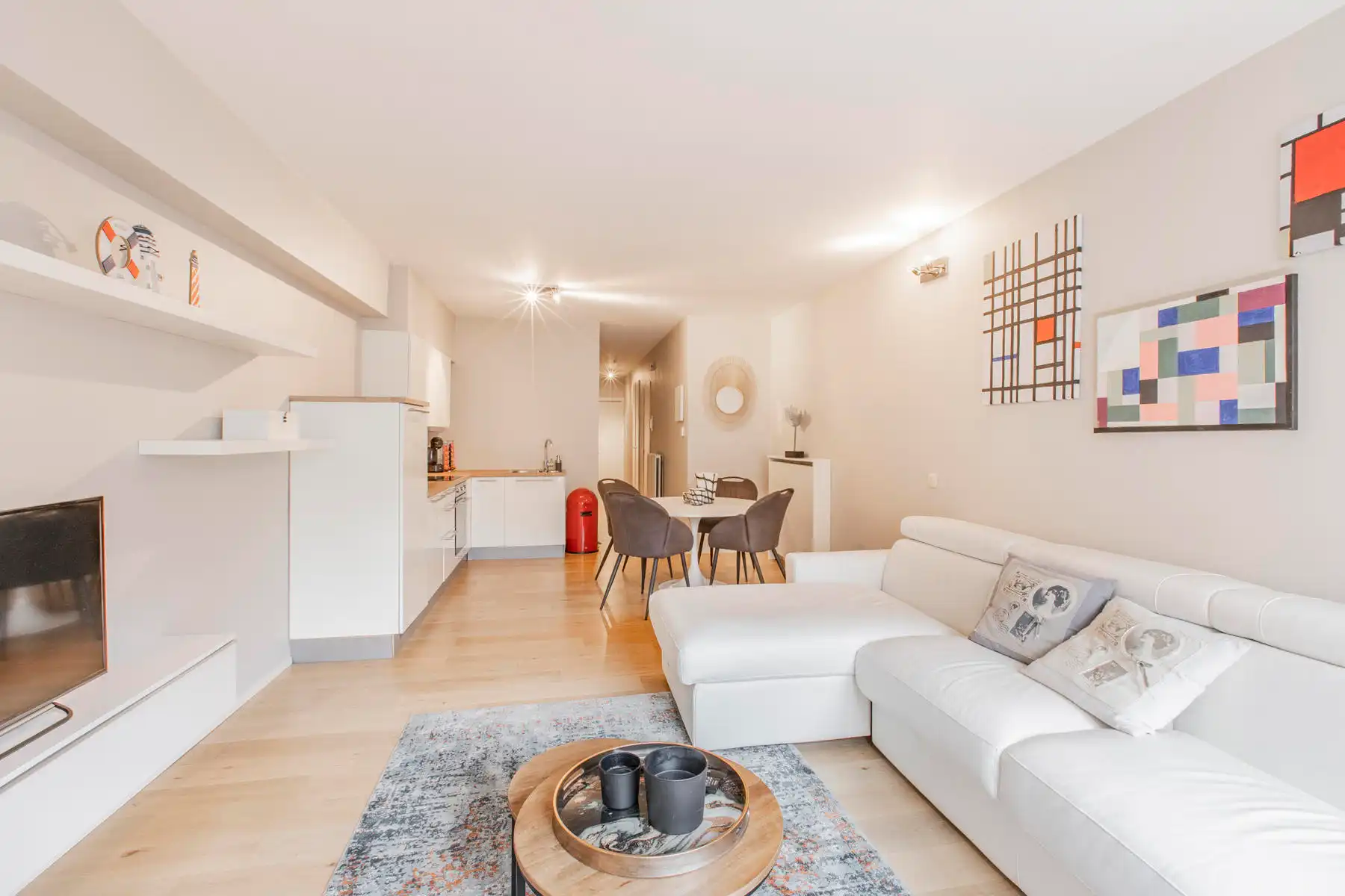 Hoofdfoto van de publicatie: Leuk vakantieappartement nabij het strand en het bruisende centrum van 't Zoute!