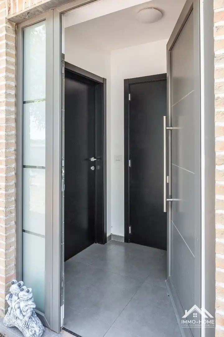 Recente HOB op een topligging in Zelzate!  foto 18