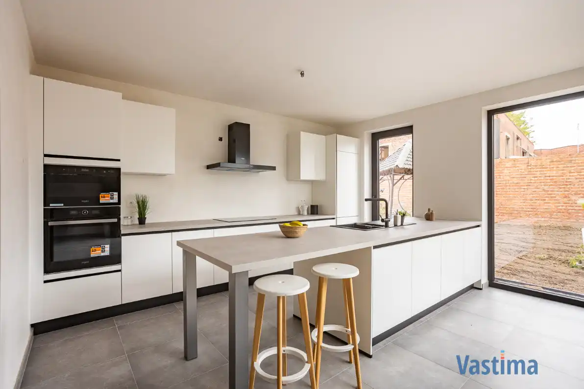 Nieuwbouw gesloten woning met 3 slaapkamers, garage en tuin foto 8