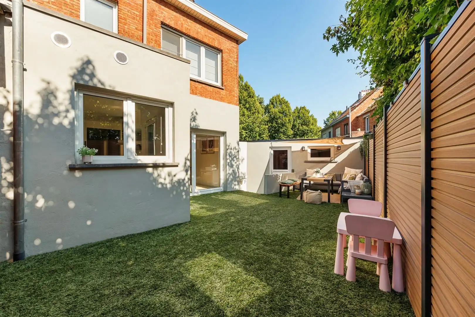 Prachtig gerenoveerde halfopen bebouwing met tuin en garage  foto 18