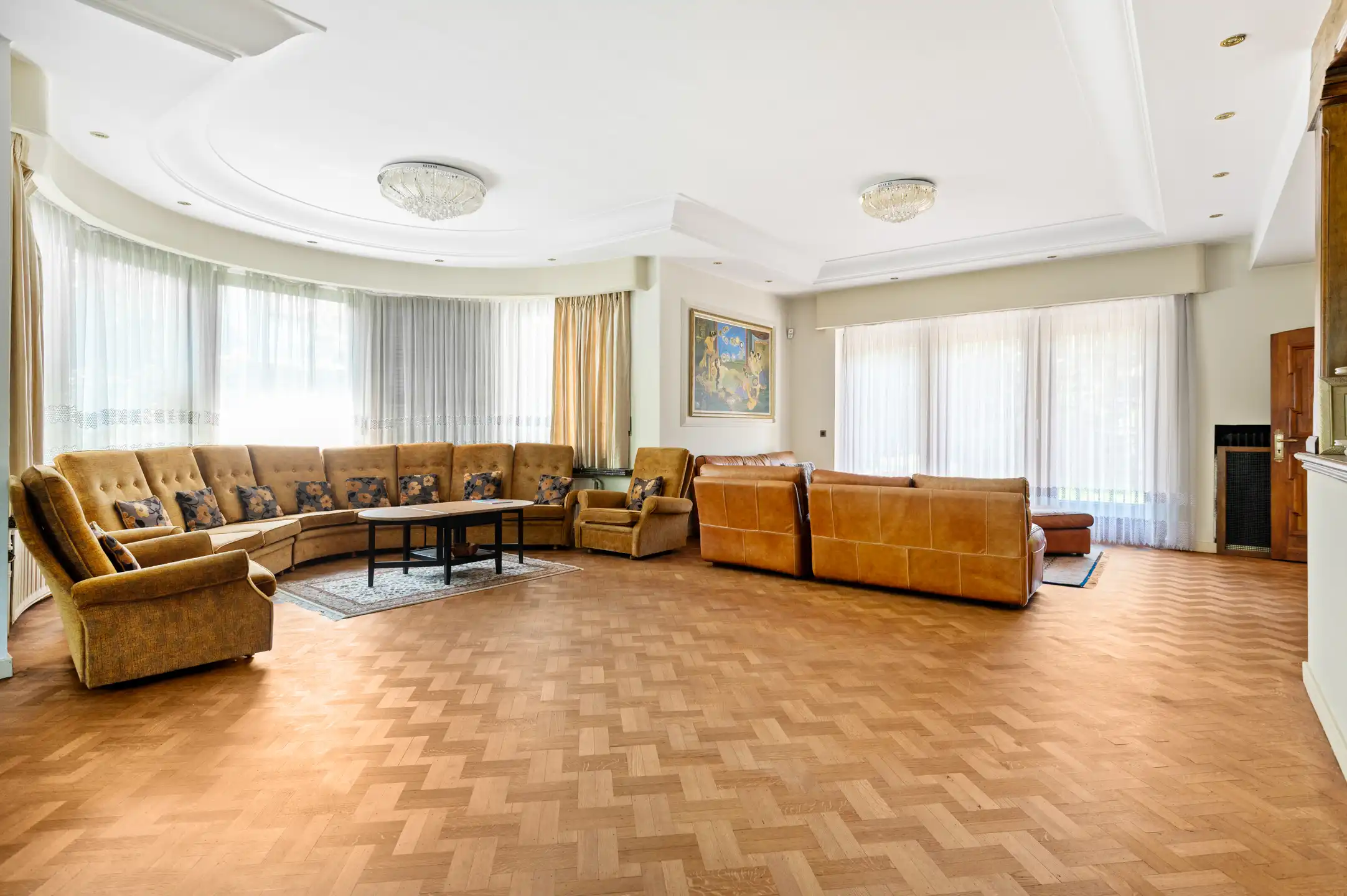 Karaktervolle rietgedekte villa op 1.120m² met 5 slaapkamers foto 9