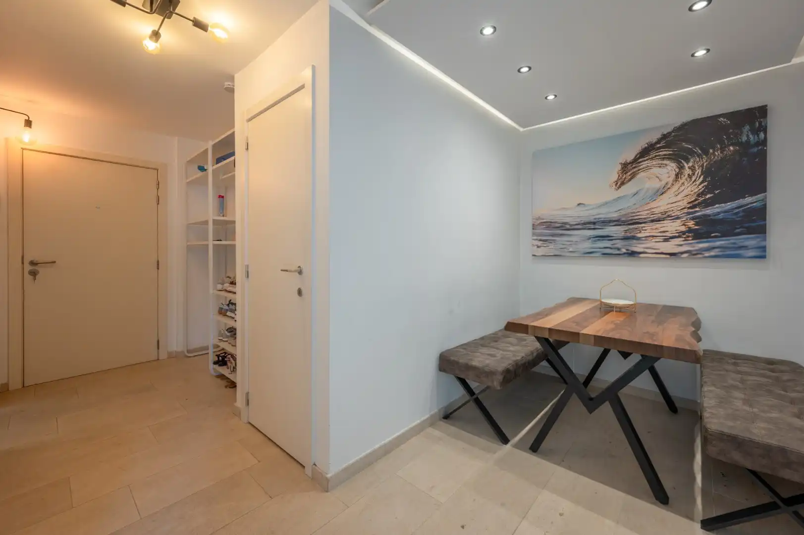 Gerenoveerd appartement met 4 slpks. op de Zeedijk foto 17