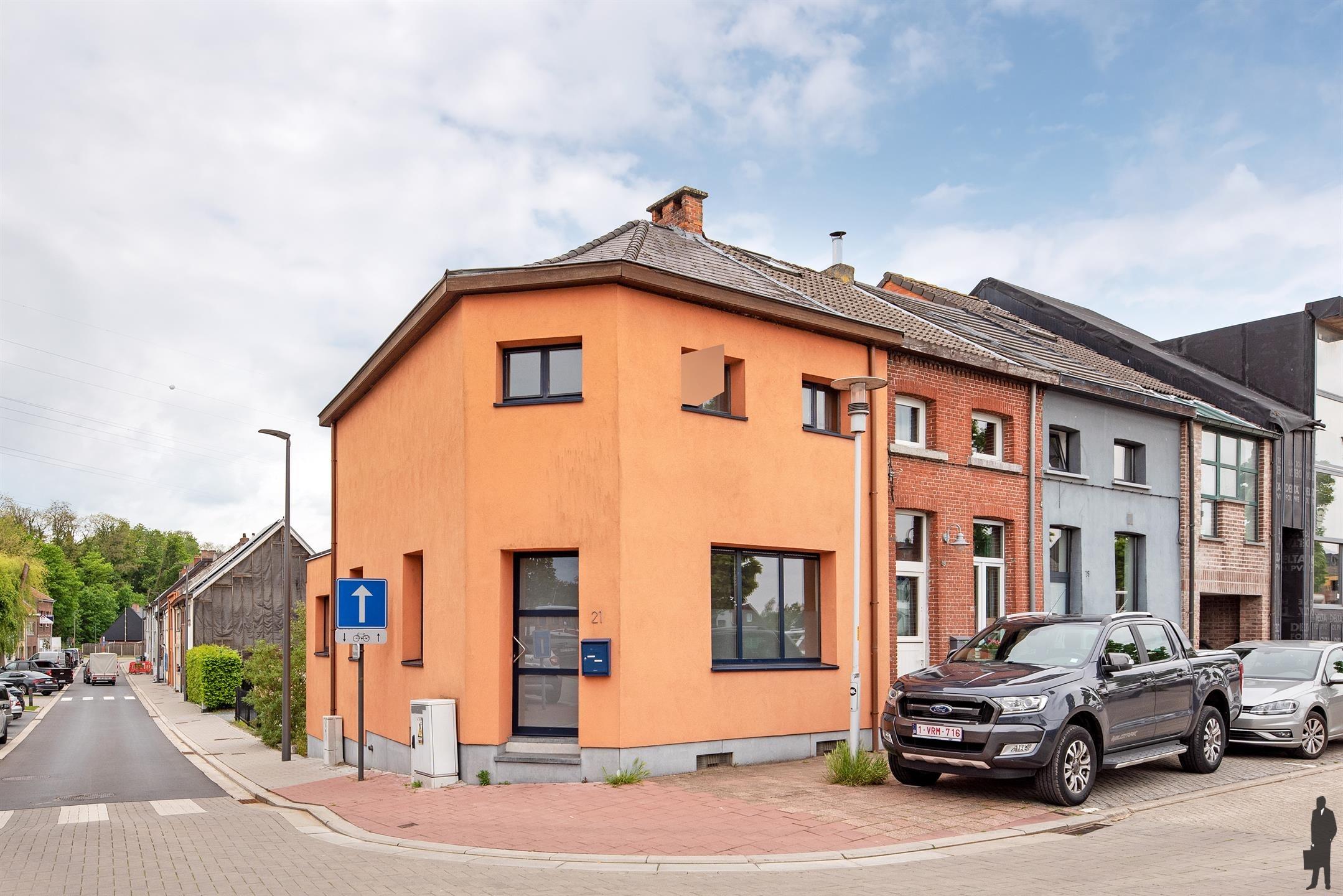 Te renoveren woning, ideaal als opbrengsteigendom. foto 15