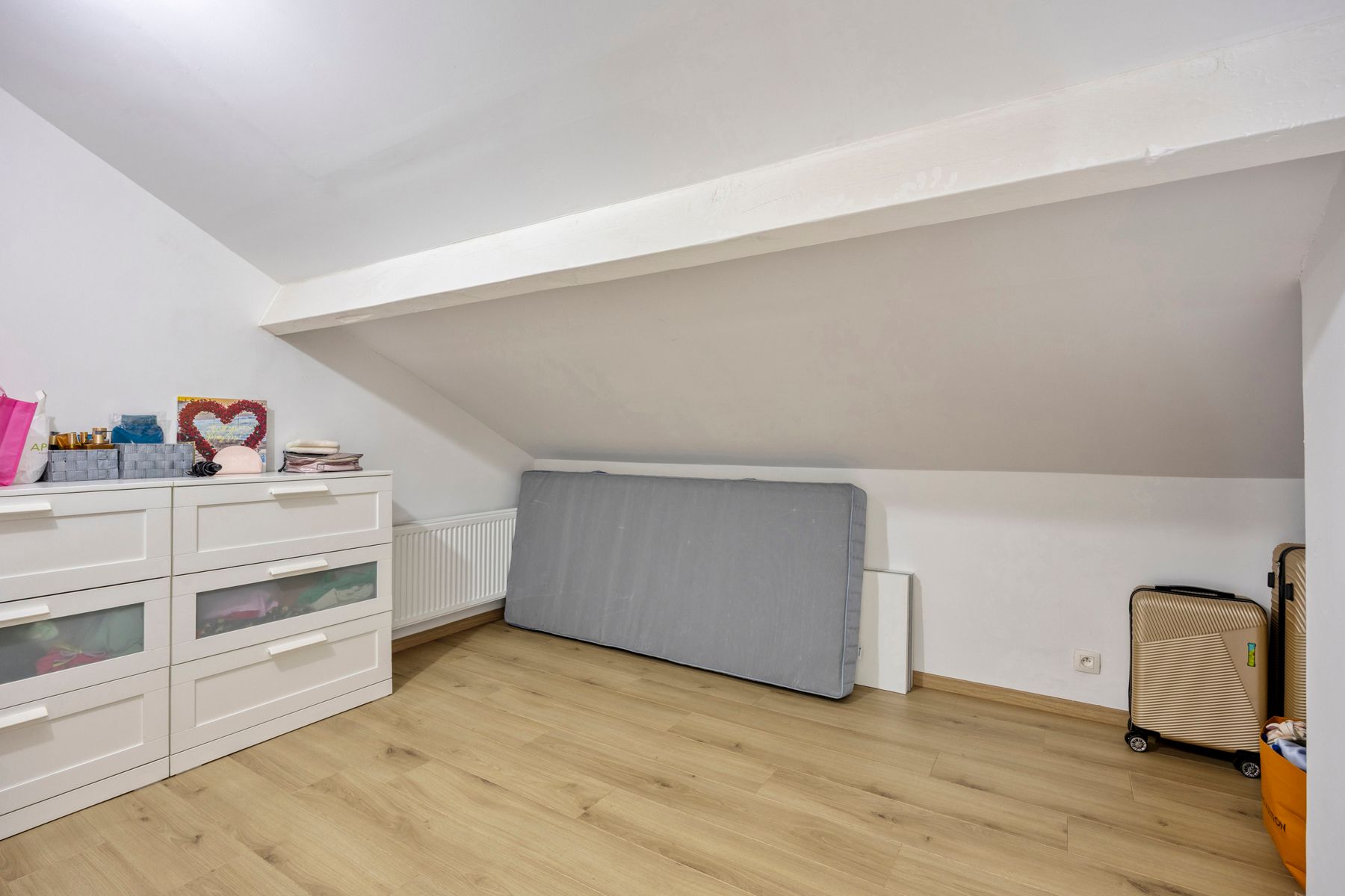 Gerenoveerde driegevelwoning nabij Halle foto 14