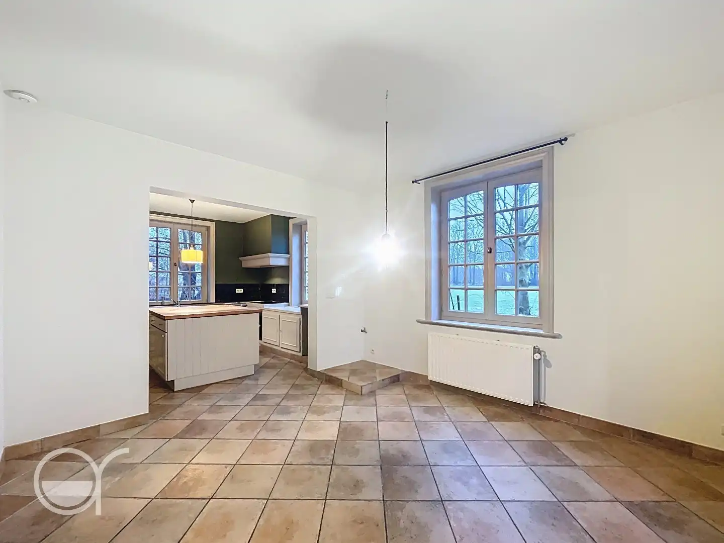 Mooie hoeve met bijgebouwen en zicht op kasteel foto 11