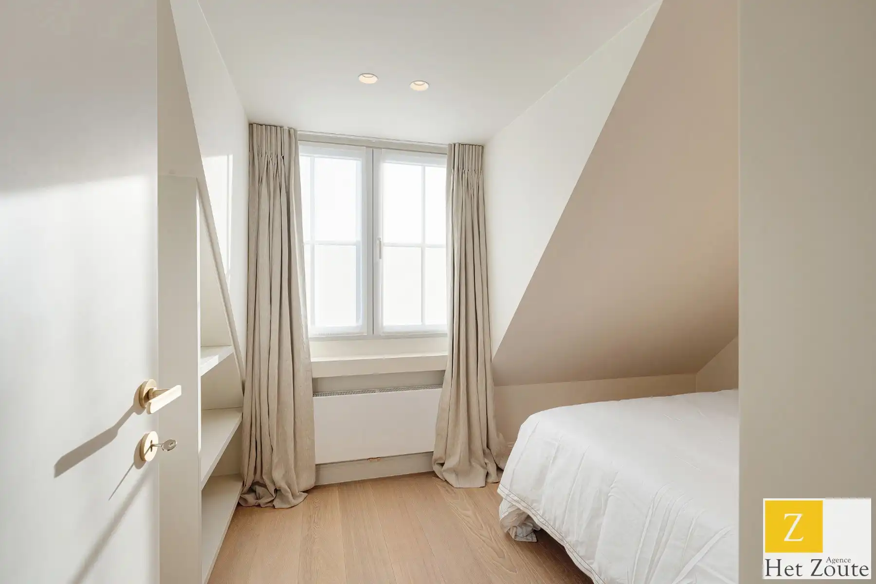 Gezellig appartement met zicht op het Zegemeer te Knokke foto 13