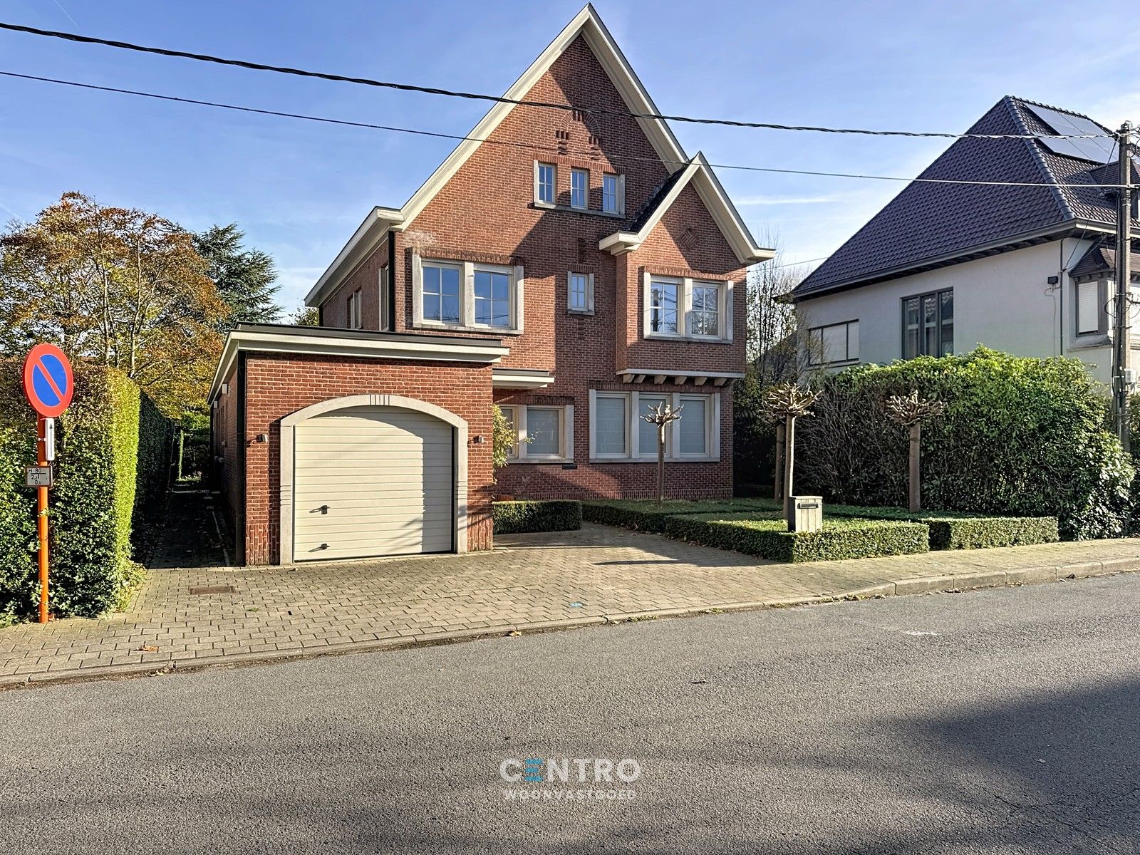 Karaktervolle villa met 5 slpks, praktijkruime en ZUIDgerichte tuin in 't Motje! foto 29