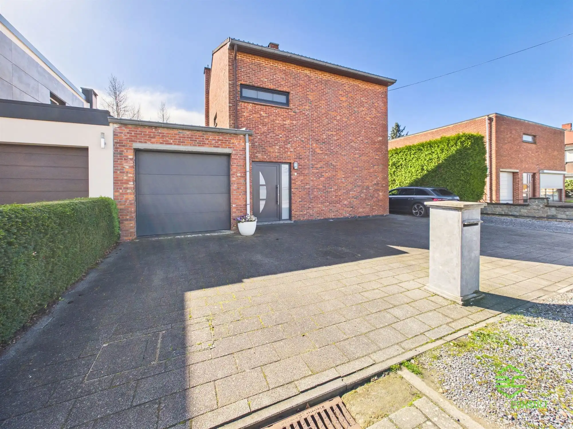 Hoofdfoto van de publicatie: Instapklare gezinswoning op een rustige ligging in Velm!