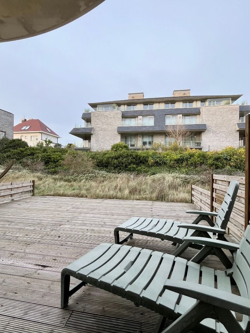 Gemeubeld villa-appartement met rustige ligging! foto 17