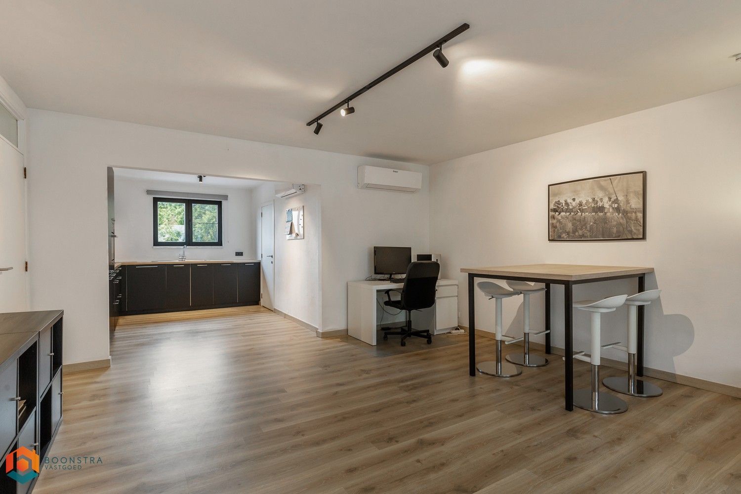 Gerenoveerd appartement met 3 slpkrs in centrum Haacht foto 5