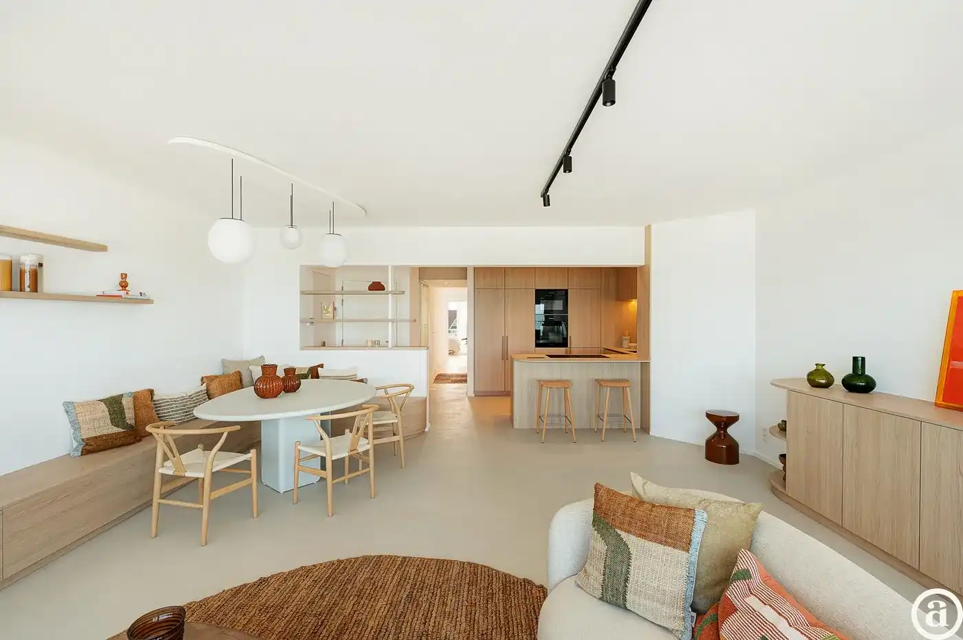 Prachtig gerenoveerd appartement met frontaal zeezicht, tussen het Lichttorenplein en het Albertple foto 4