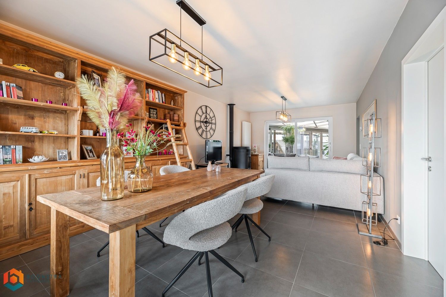Instapklare gelijkvloers woning met 2 (à 3) slpkrs te Putte foto 2