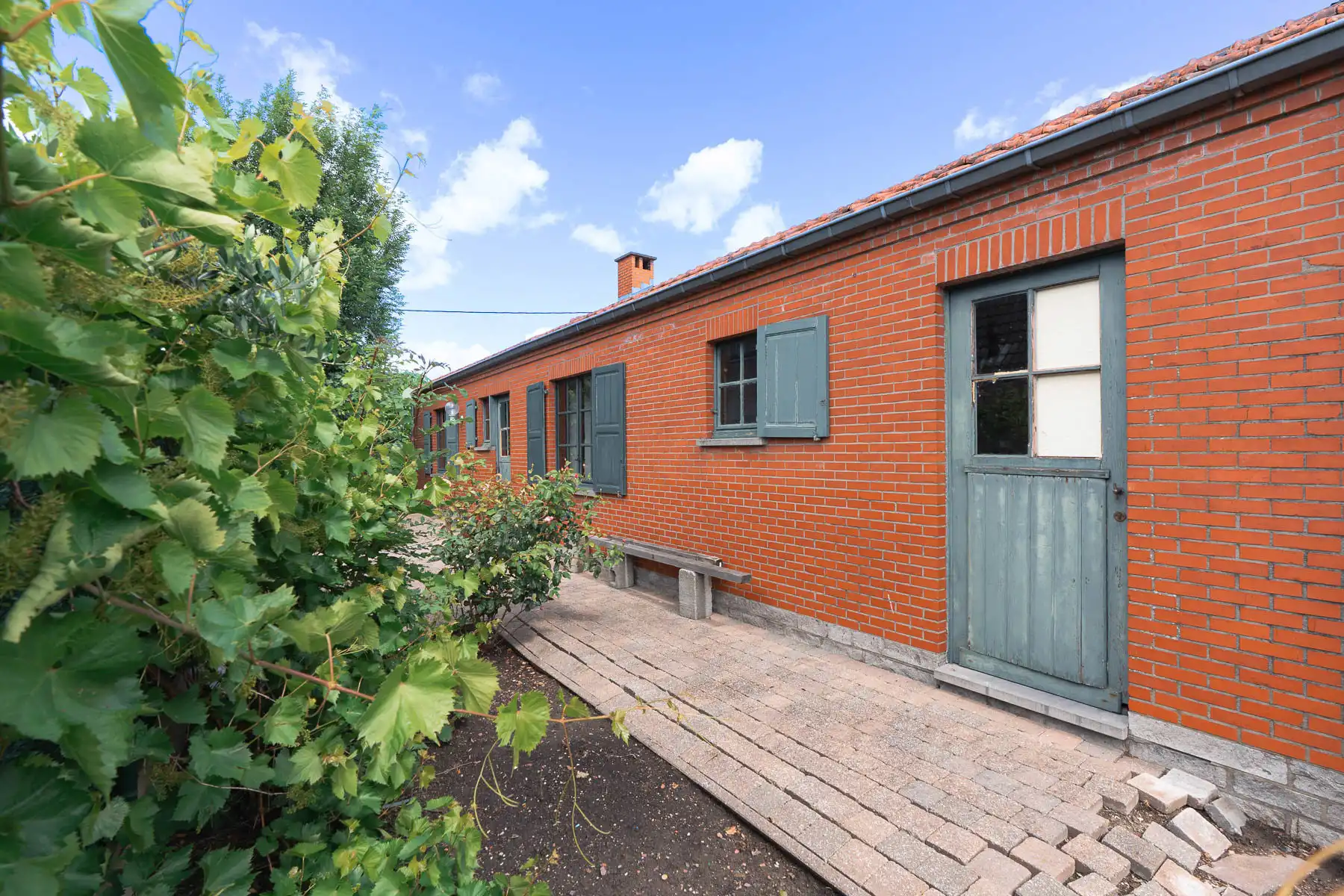 Gelijkvloerse renovatiewoning met groot potentieel foto 25