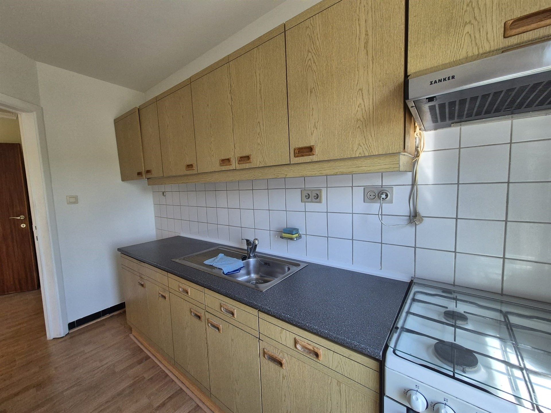 Gunstig gelegen appartement met garage.  foto 7
