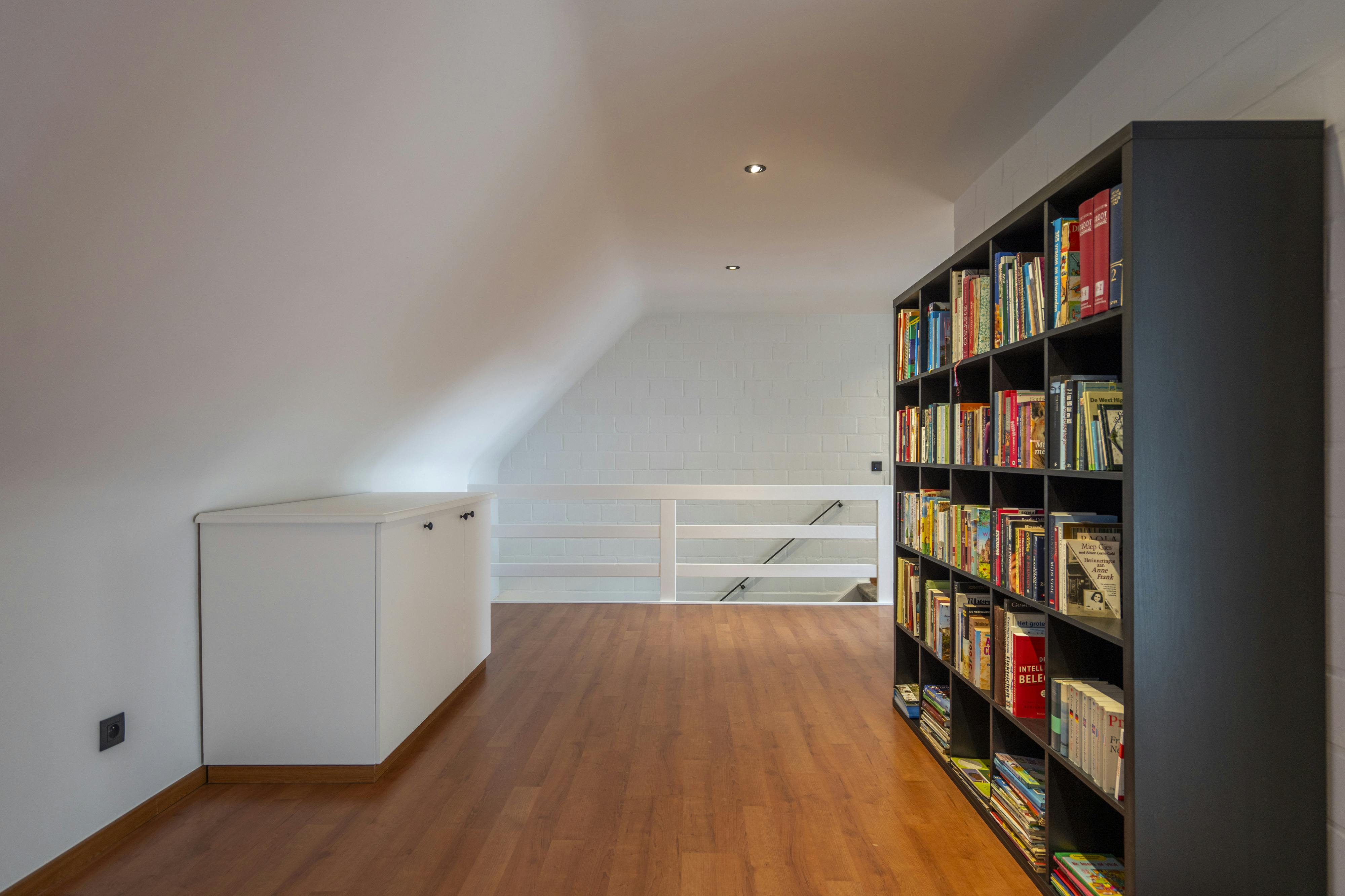 Knappe villa met bijgebouwen te koop in Kluisbergen  foto 12