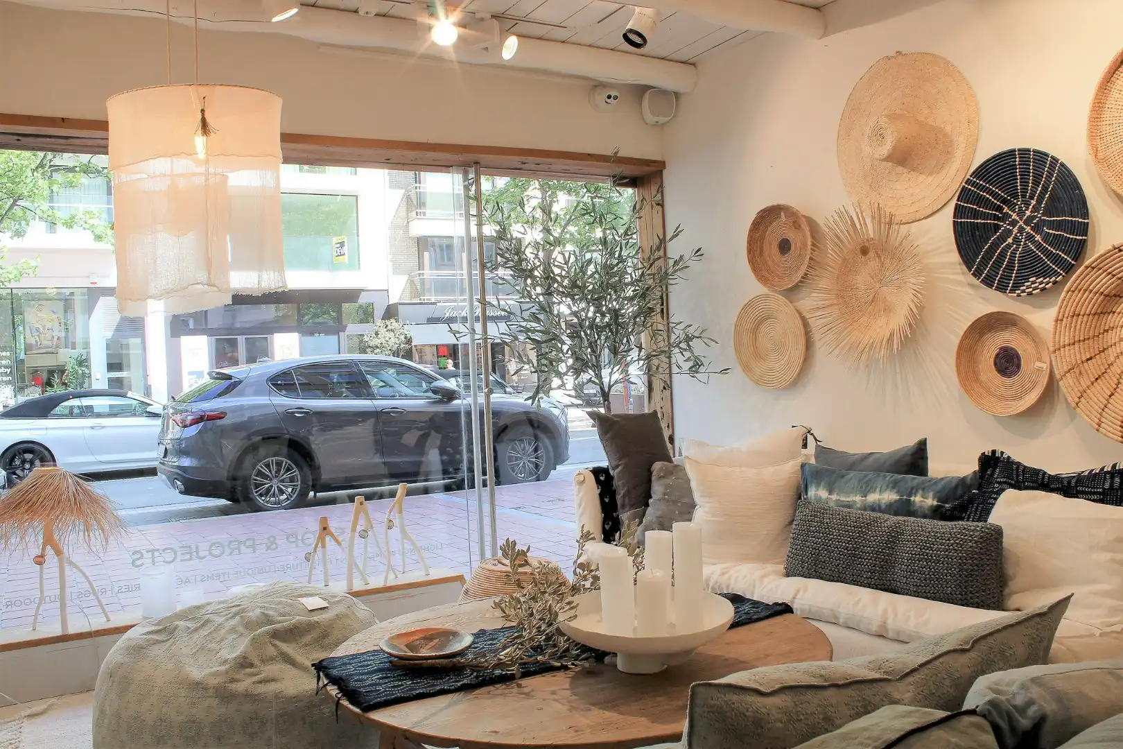 Commerciële ruimte te huur Lippenslaan 273 - - 8300 Knokke-Heist