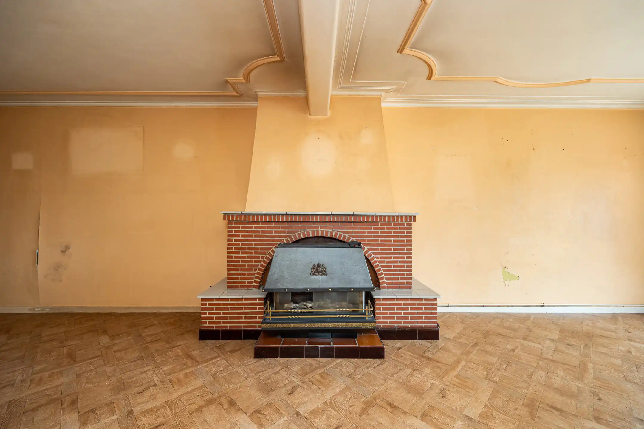 te renoveren appartement met 2 slaapkamers  foto 14
