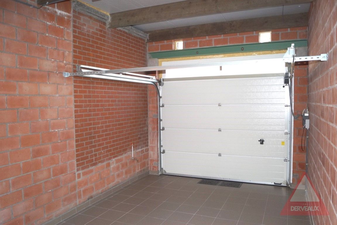 Beselare – Ruime gezinswoning met 4 slaapkamers en garage foto 6